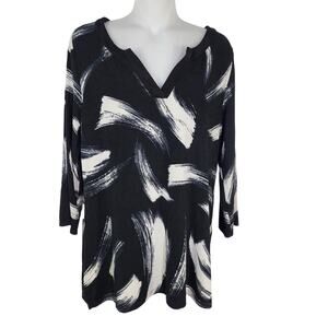Chicos Travelers Tunic Top Size 1 US 8/10 Classic Split V Neck Brush Stroke Knit